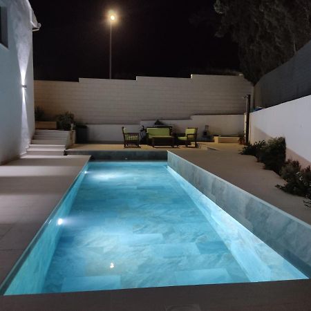 Apto. El Pozo De Las Nieves Con Piscina Cobisa Ngoại thất bức ảnh